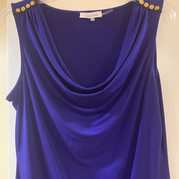 Blouses - Picture 2 of 2